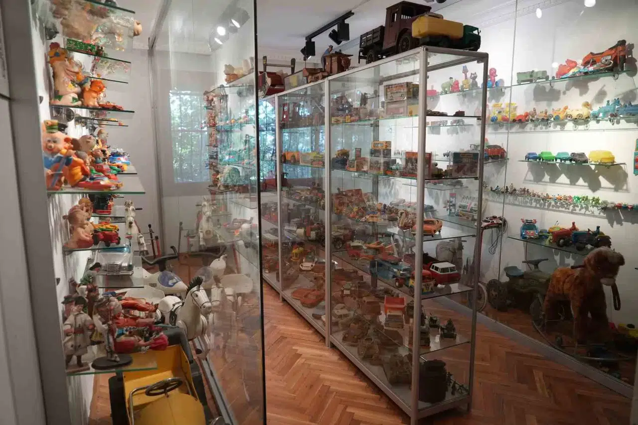İstanbul’da Bulunan Nostalji Koleksiyonları Müzesinde 15 Bin Farklı Eser Sergileniyor