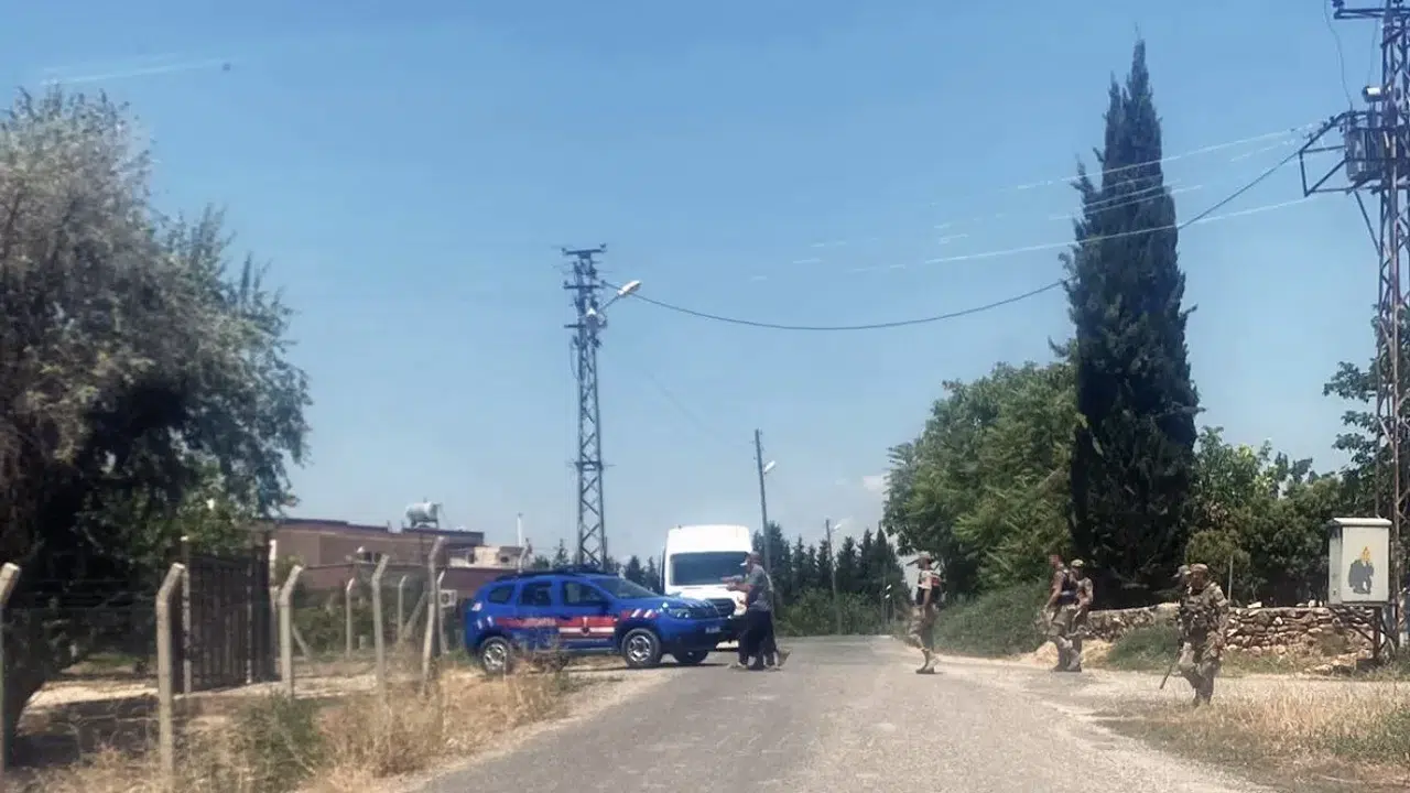 Kaçak Elektrik Kontrolüne Çıkan Grup Atağa Uğradı