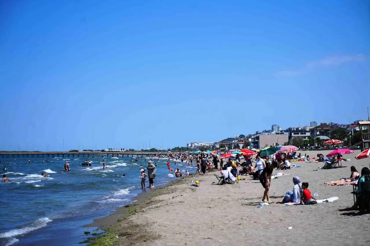 Karadeniz Geç Isındı Geç Soğuyor