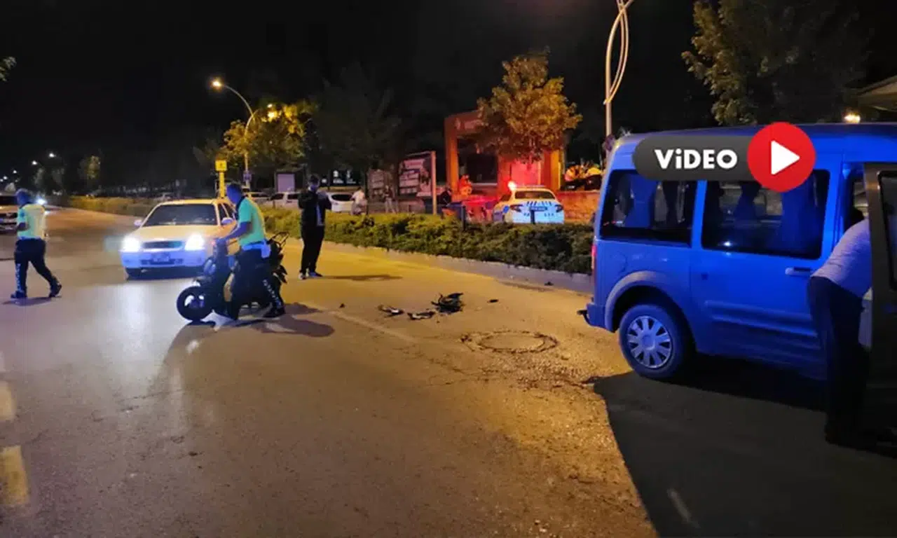 Motosiklet, Hafif Ticari Araca Çarptı