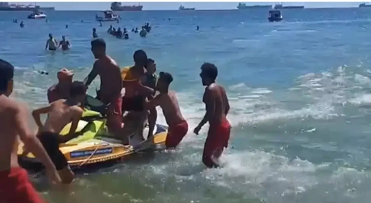 Küçükçekmece Kıyısında Boğulan Çocuk İçin Vakitle Yarışı Kamerada