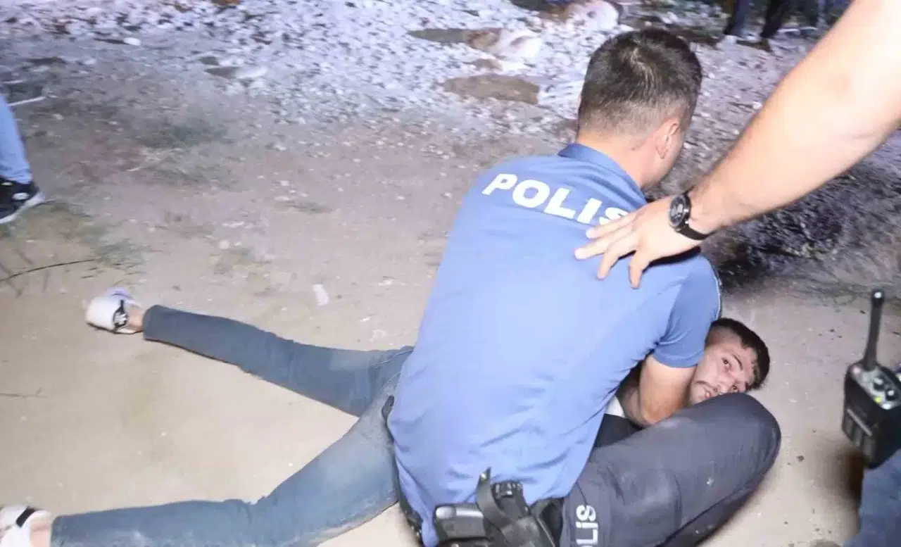 Polisten Kaçan Ehliyetsiz ve Alkollü Şoförden Gazeteciye: “Alkollü Araç Kullanmaktan Haber Mi Olur?”