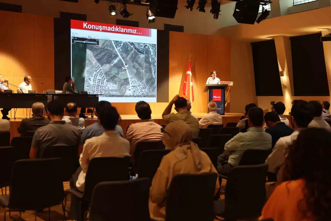 Prof. Dr. Fetullah Arık: "Depremin Olacağı Vakti Kestirim Etmek Yerine, Özel Tedbirlerin Alınması Daha Önemli"