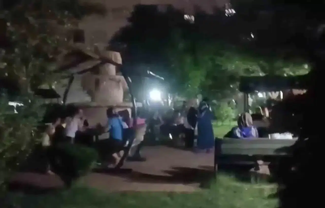 Suriye’deki 5,2’lik Zelzele Gaziantep’te Hissedildi, Vatandaşlar Sokağa Döküldü