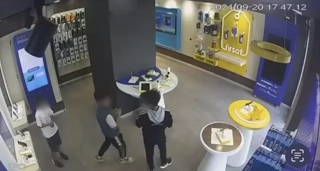 30 Saniyede 160 Bin Lira Pahasındaki Telefonları Bu türlü Çaldılar