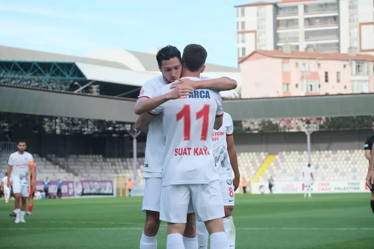 Ahmethan Gol Orucunu Bozdu