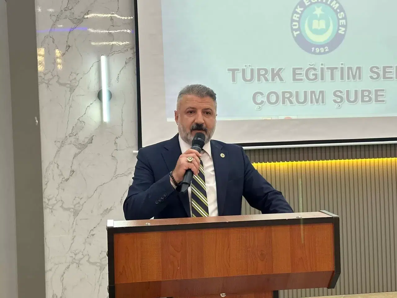 ‘Asgari Ücretin Altı Kabul Edilemez’