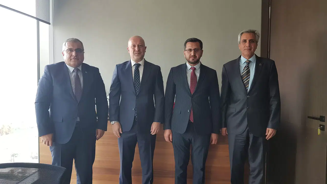 Bayat Heyeti İller Bankası’nda