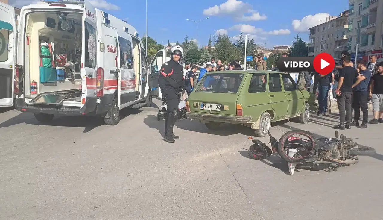 Otomobil ve Motosiklet Çarpıştı: İki Yaralı