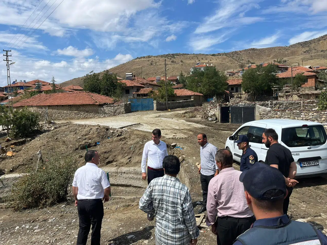 Afetzede Ailelere Ziyaret: Devlet Olarak Yanınızdayız