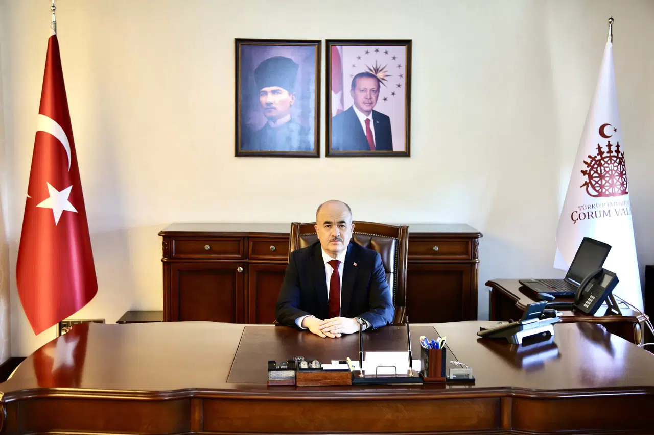 Vali Dağlı’dan Kandil Mesajı