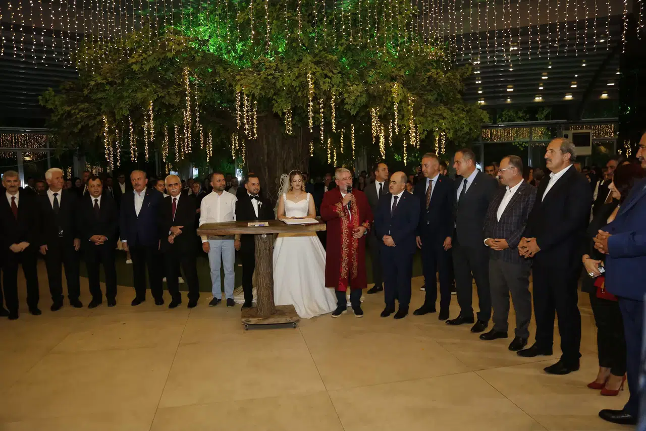 Yaşar ve Erkut Ailelerinin Mutlu Günü