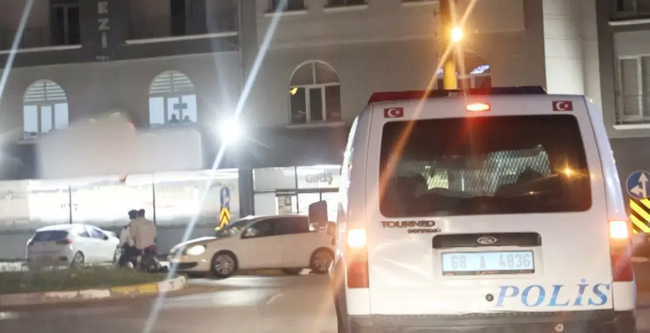 Aksaray’da Sinema Sahnelerini Aratmayan Polis-Şüpheli Kovalamacası Kamerada