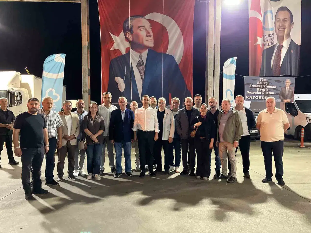 Balık Av Yasağı Kalktı: Bandırma’da Birinci Mezat Yapıldı