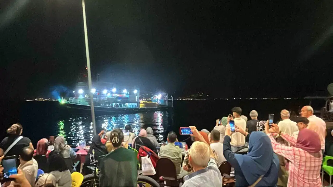 Balıkçılar "Vira Bismillah" Diyerek Balık Dönemini Açtı