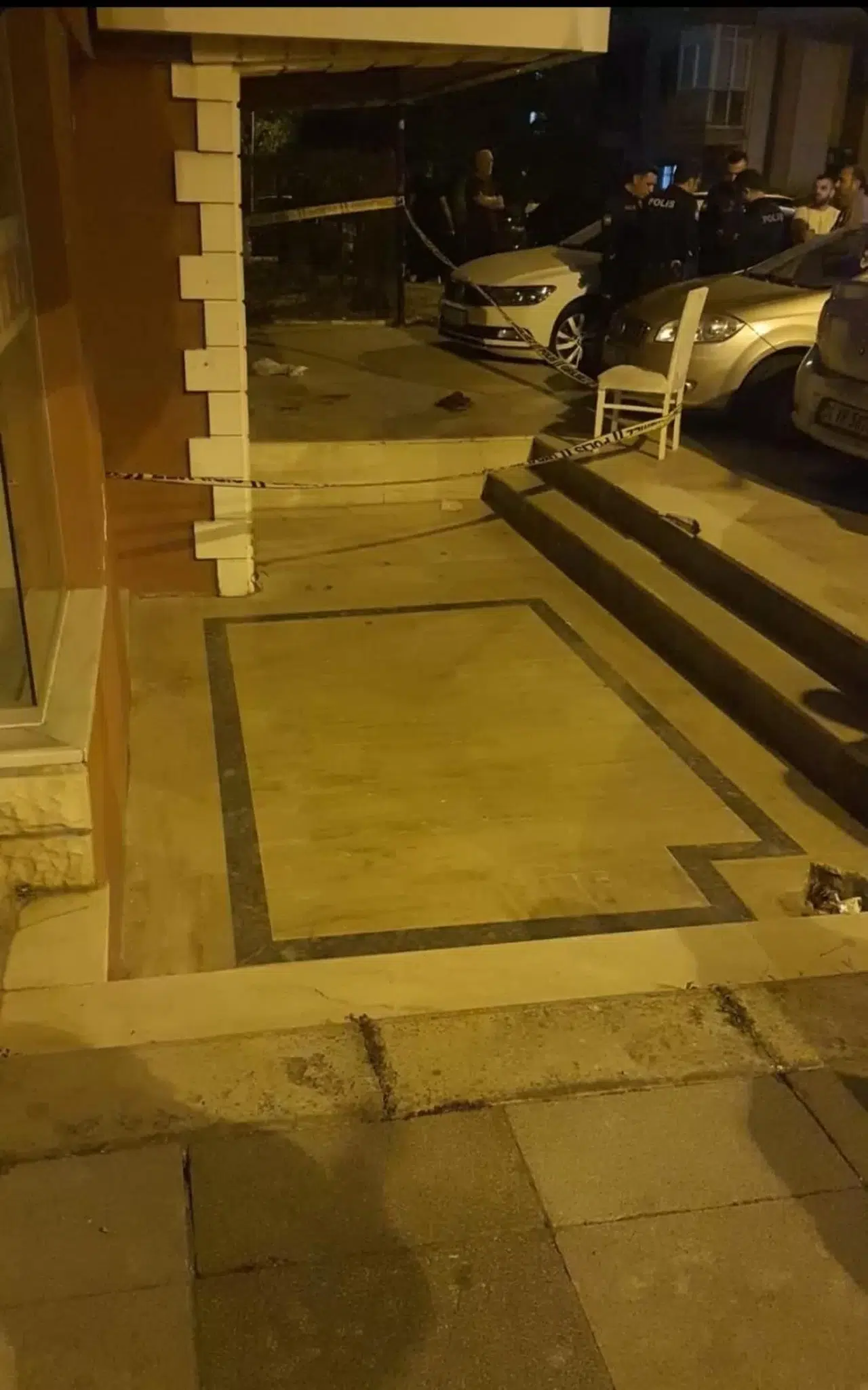 Başakşehir’de İş Yerinin Önünde Oturan Terzi, Silahlı Atağa Uğradı