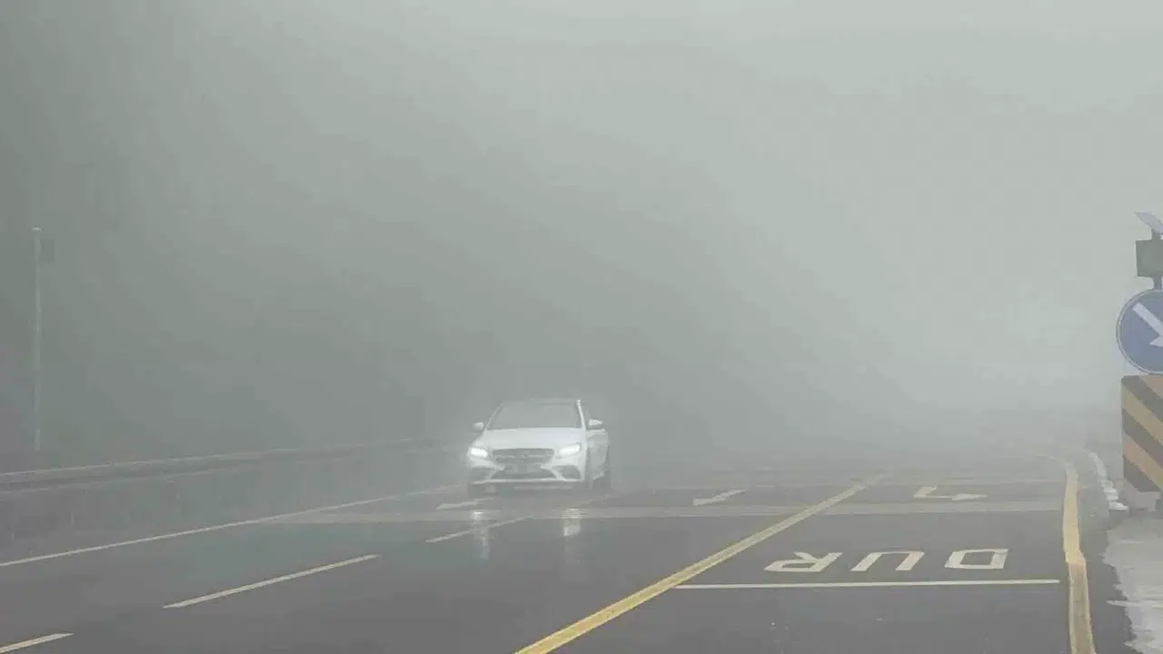 Bolu Dağı’nda Göz Gözü Görmüyor: Görüş Uzaklığı 20 Metre