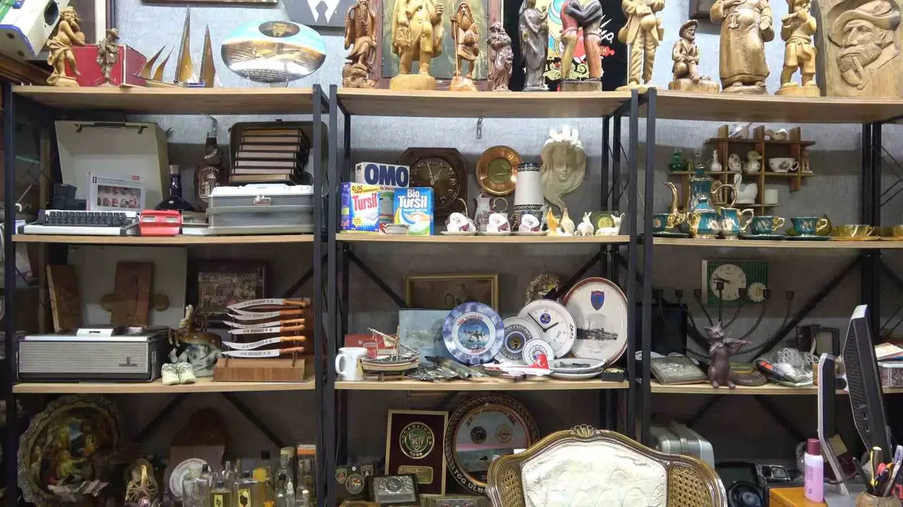 Bu Dükkan Müşterilerini Geçmişe Götürüyor