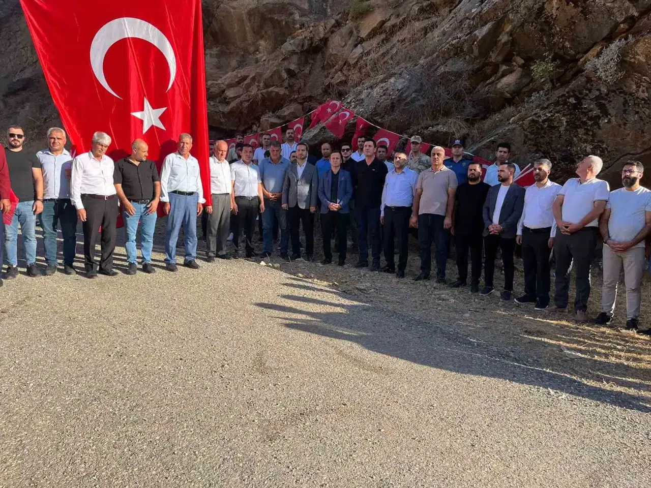 Değirmendere’de 32 Yıl Evvel Pkk Tarafından Hunharca Katledilen 9 Şehit Unutulmadı