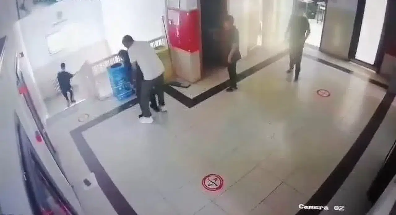 Erzurum’da Öğretmen Heimlich Manevrasıyla Öğrencisini Kurtardı