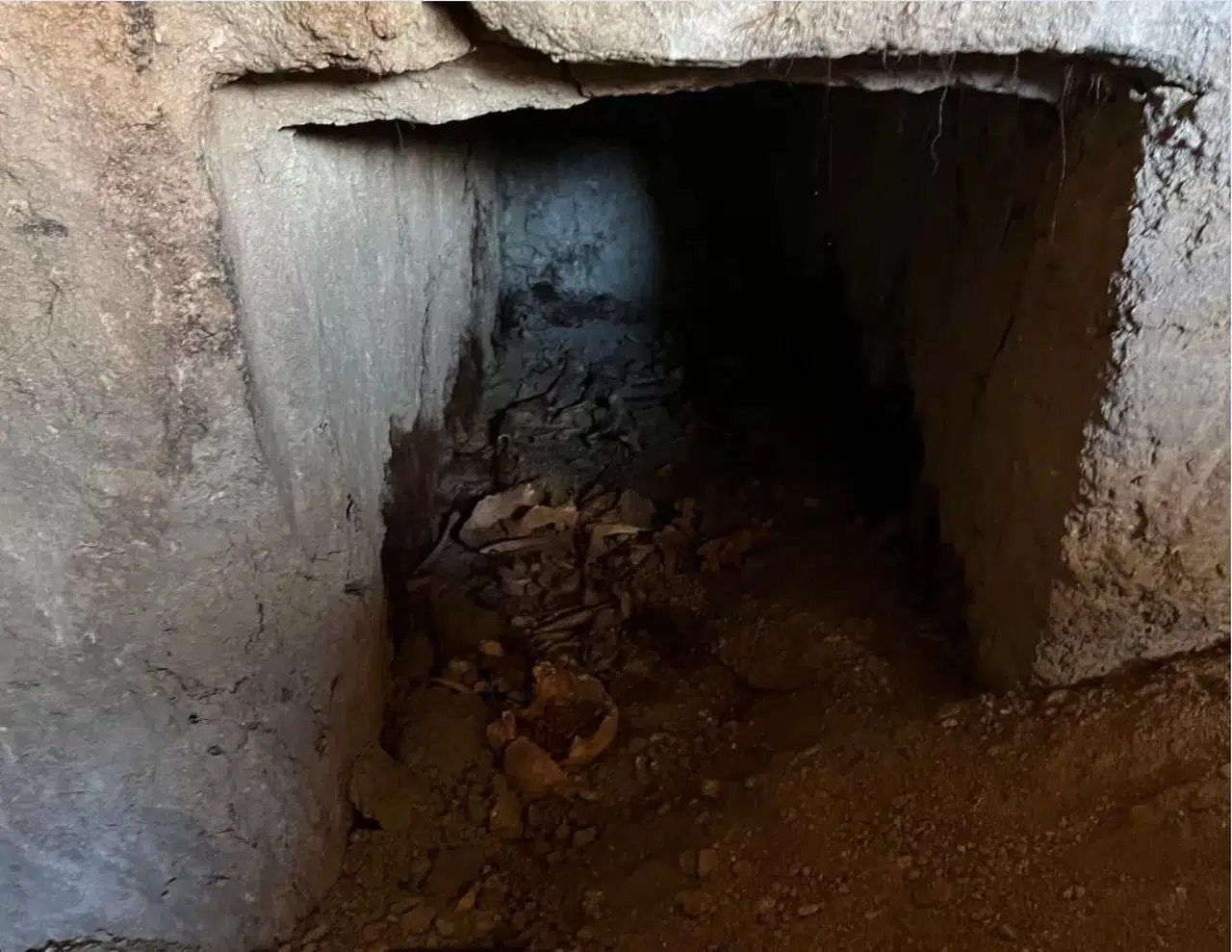 Gaziantep’te Temel Hafriyatı Yapılırken Roma Periyoduna İlişkin Mezar Bulundu