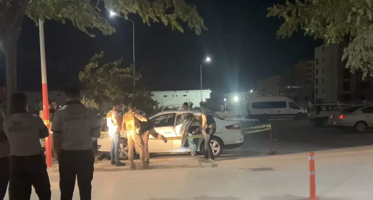 Güvenlik Korucusu Amcasının Oğlunu Vurdu