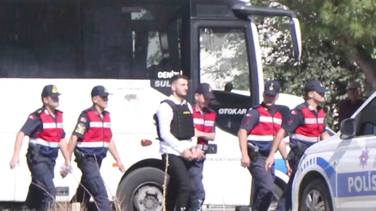 Kasiyer Merve Cinayeti Sanıklarına Komando ve Çevik Kuvvet Eşliğinde Keşif Yaptırıldı