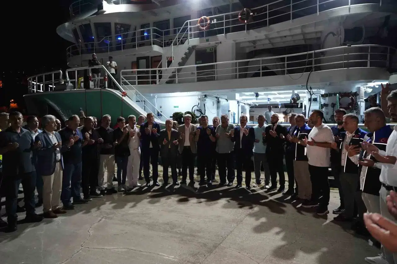 Samsun’da Balıkçılar ’Vira Bismillah’ Diyerek Dönemi Açtı