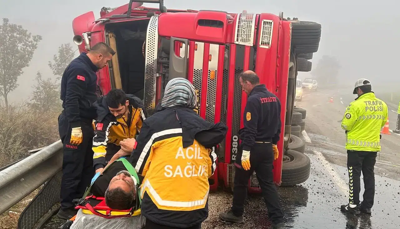 Yoğun Sis Kazaya Sebep Oldu: Bir Yaralı