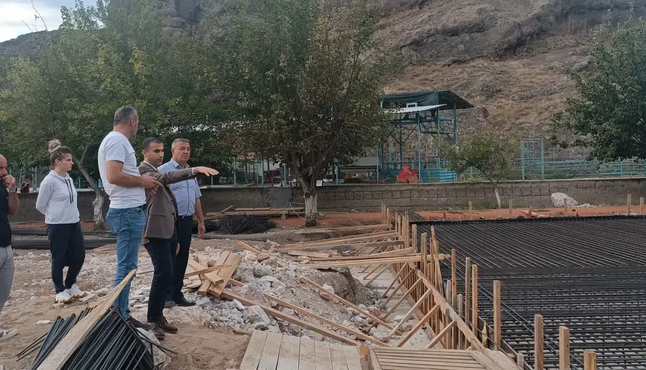 Osmancık Spor Kompleksi Yükseliyor