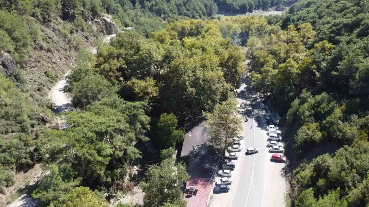 Tabiatı Hayran Bırakıyor, Lezzeti Ciğer Tutkunları Bölgeye Çekiyor