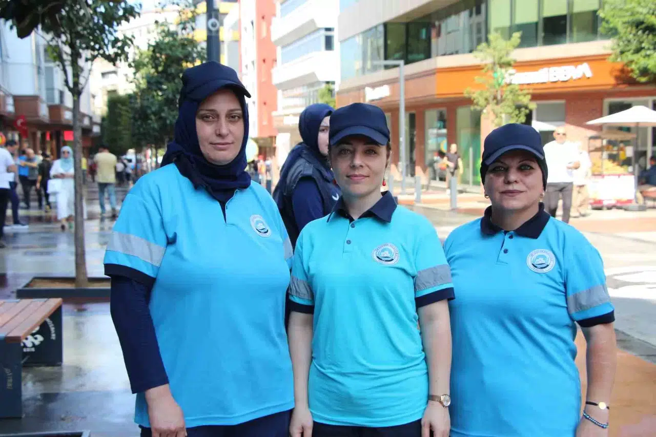 Trabzon Sokaklarına Bayan Eli Değdi