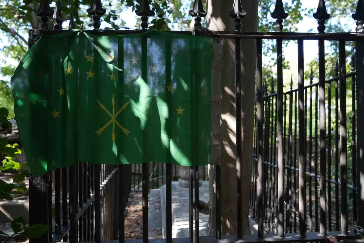 148 Sene Öncenin Ömer Halis Demir’i: Çerkes Hasan Efendi’nin Mezarı Harabeye Döndü