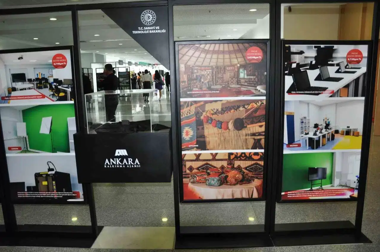 15. Yıl Kalkınma Lansmanı Standı Açıldı