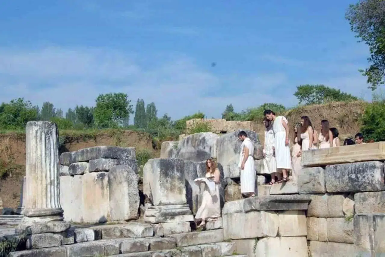 3 Bin 500 Yıl Evvelki Merasim Giysiler ile Lagina’dan Stratonikeia’ya Anahtar Taşınacak
