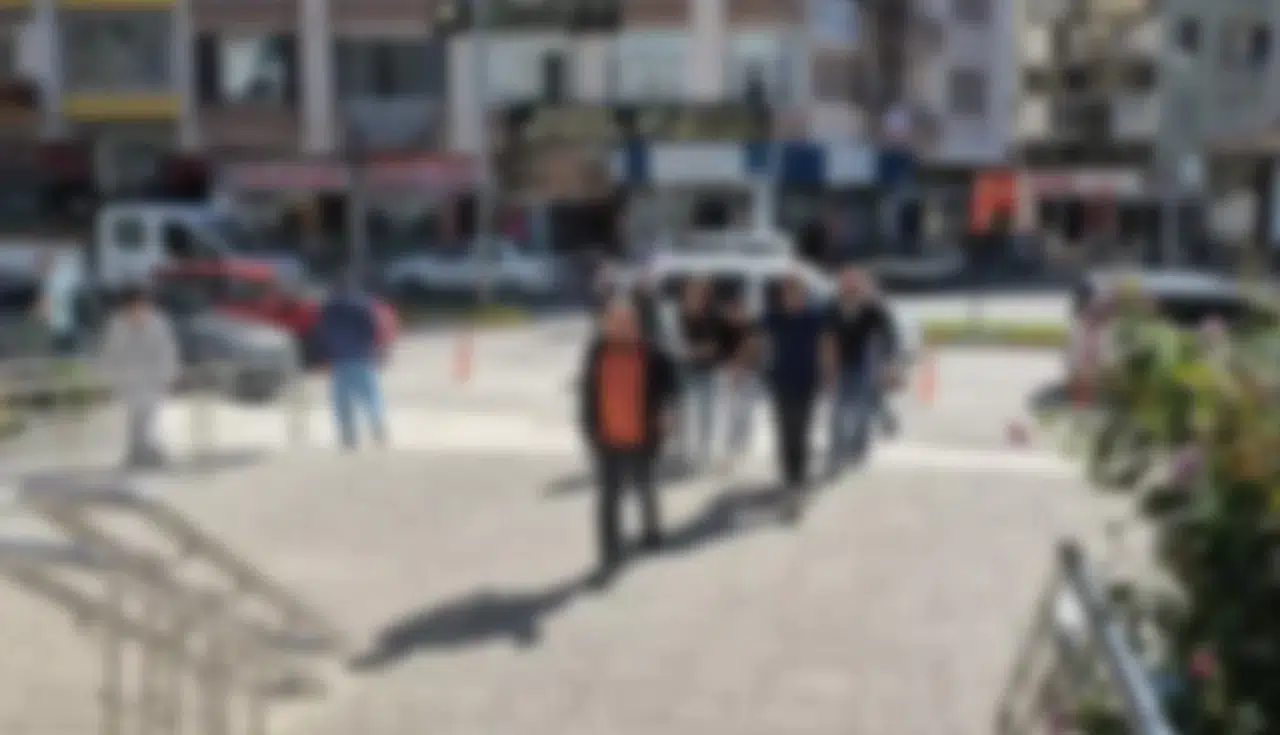 35 Yerden Hırsızlık Yapan Kadınlar Serbest Bırakıldı!