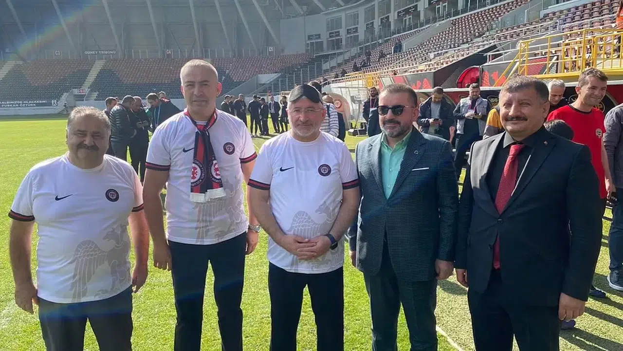 ‘Aramızdaki Engelleri Kaldırdık’