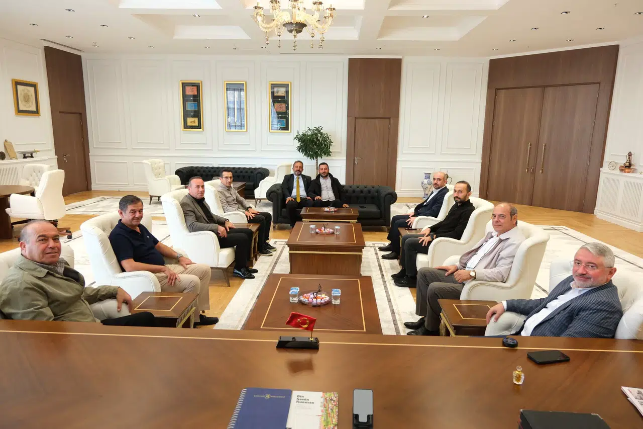 Aşgın, Belediye Meclis Üyeleri ile Buluştu