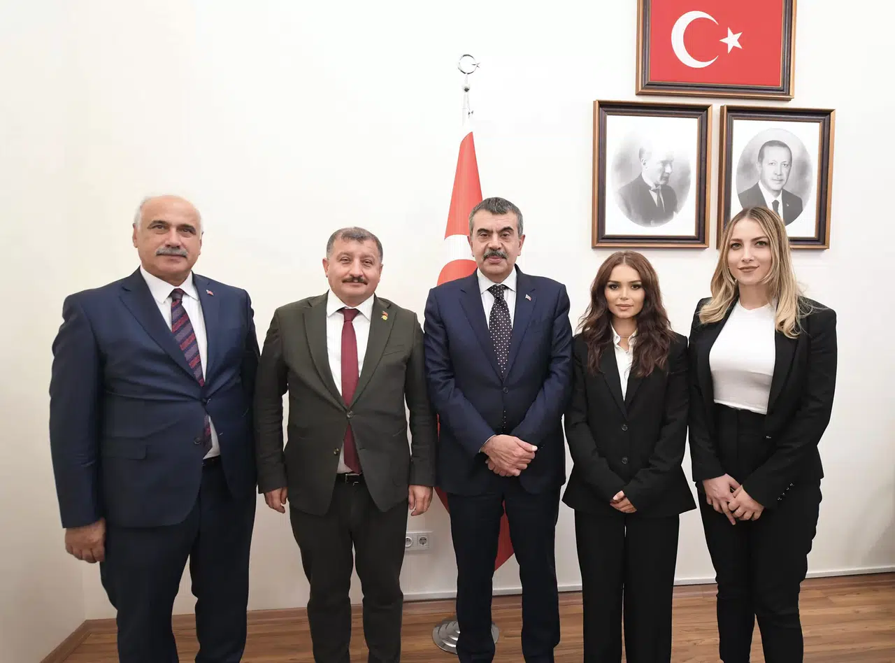 Bakan Tekin ile Bir Araya Geldiler