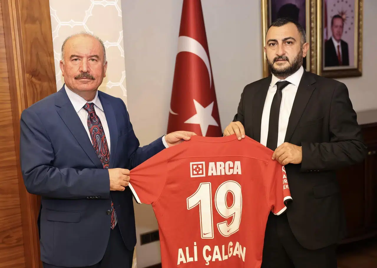 Çorum FK’den Vali Çalgan’a Ziyaret