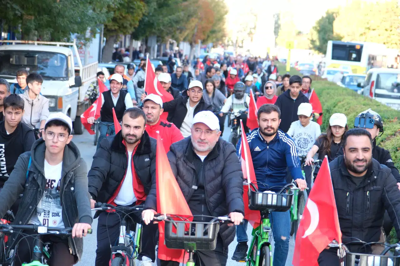 Cumhuriyetin 101. Yılı İçin Bisiklet Turu