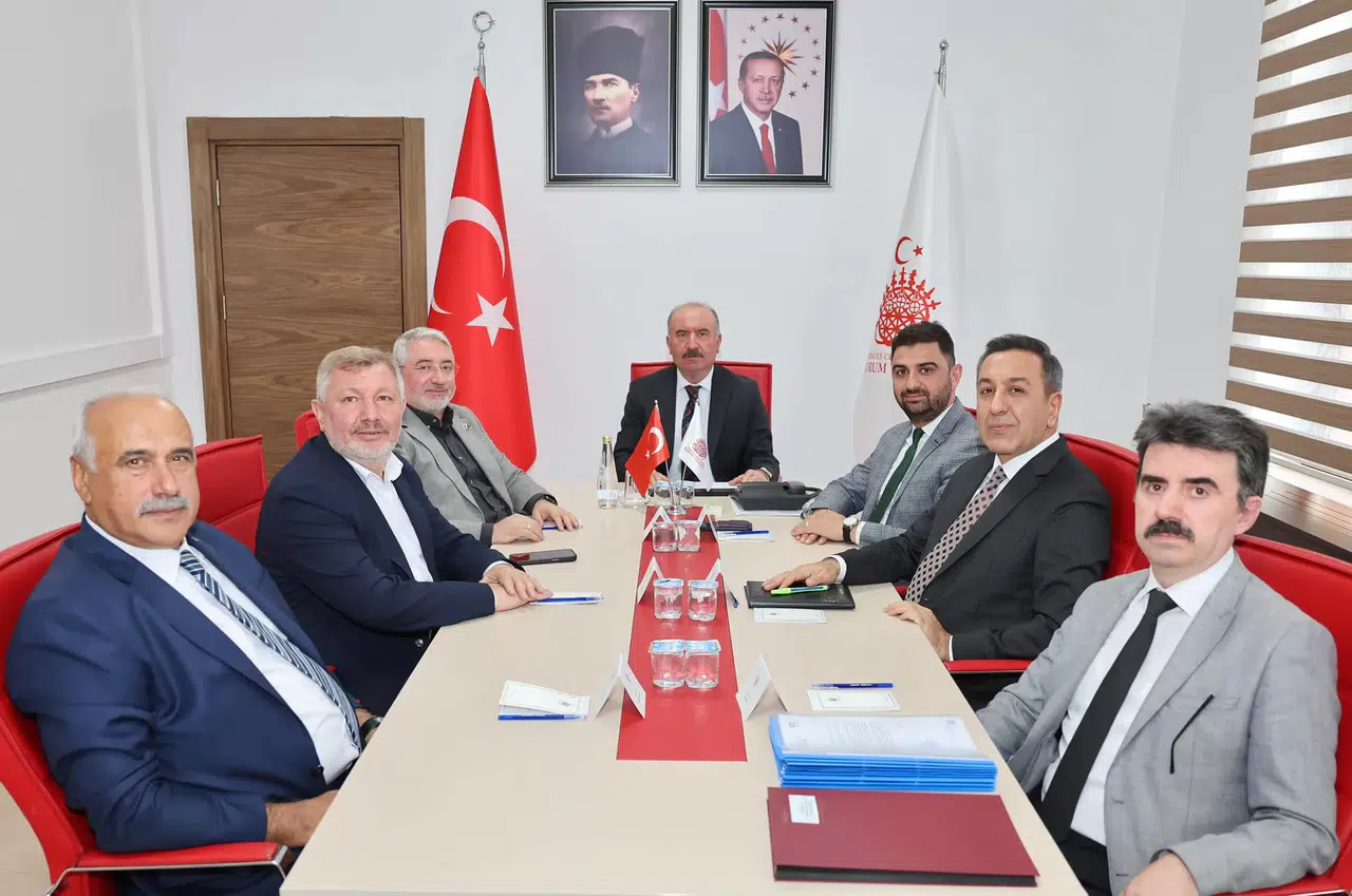 Dere: Aldığımız Kararlar Hayırlar Getirsin