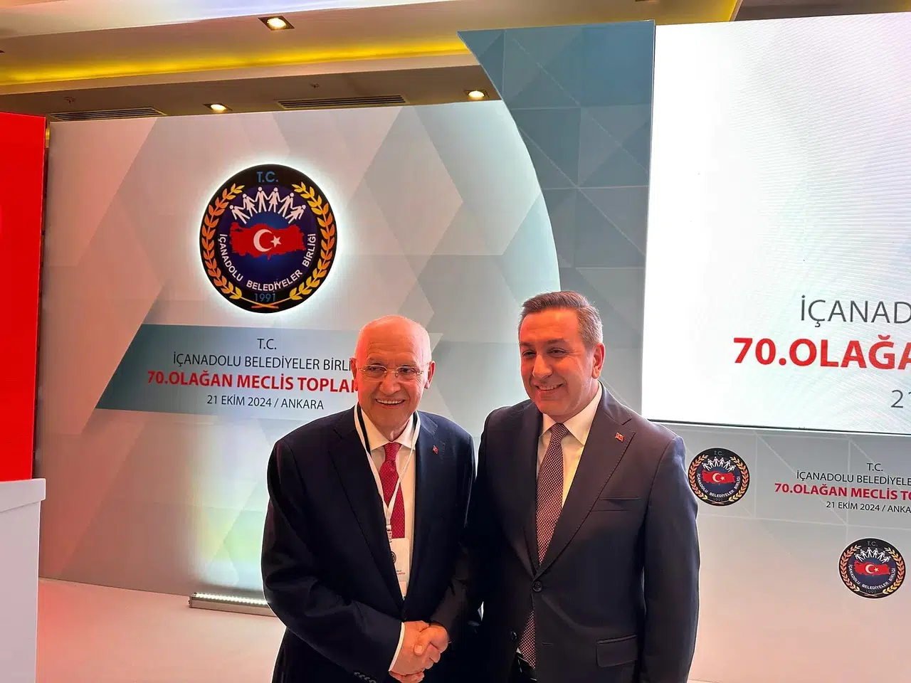 Dere, Belediyeler Birliği Toplantısında