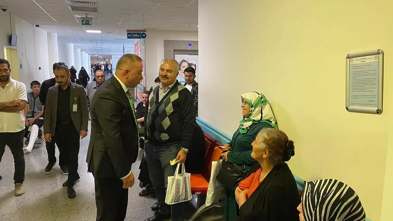 Hasta Ziyareti Yaptı, Eksikleri Dile Getirdi