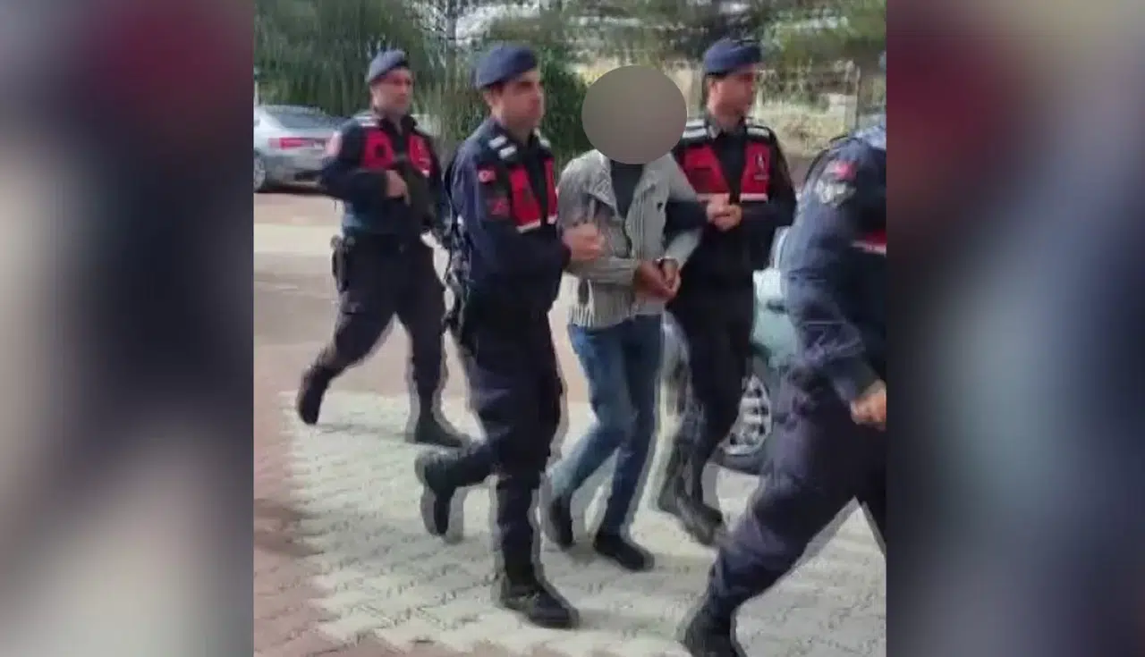 Köy Muhtarını Öldüren Zanlı Adliyede