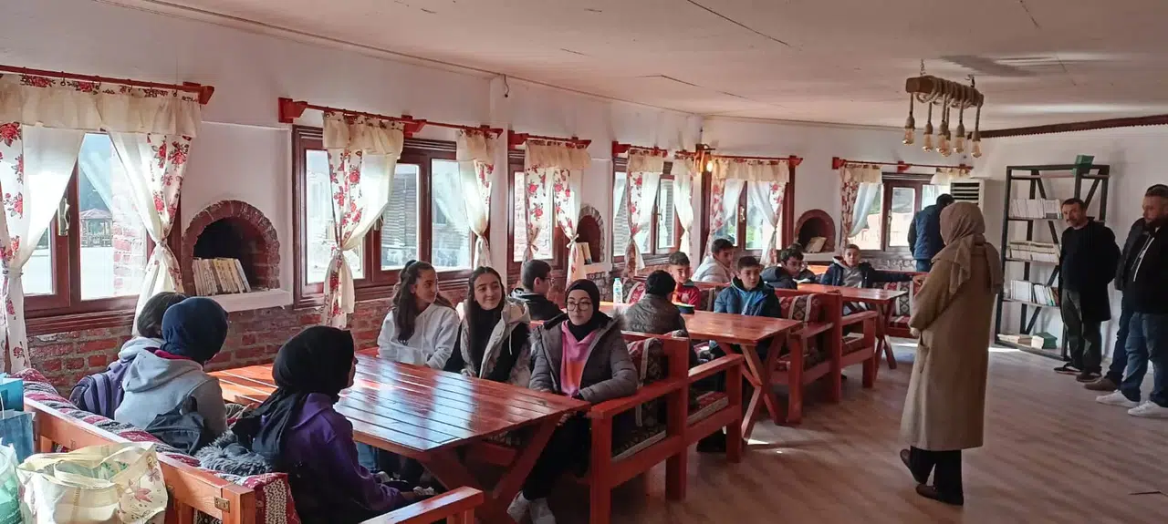 LGS’ye Girecek Öğrenciler Stres Attı