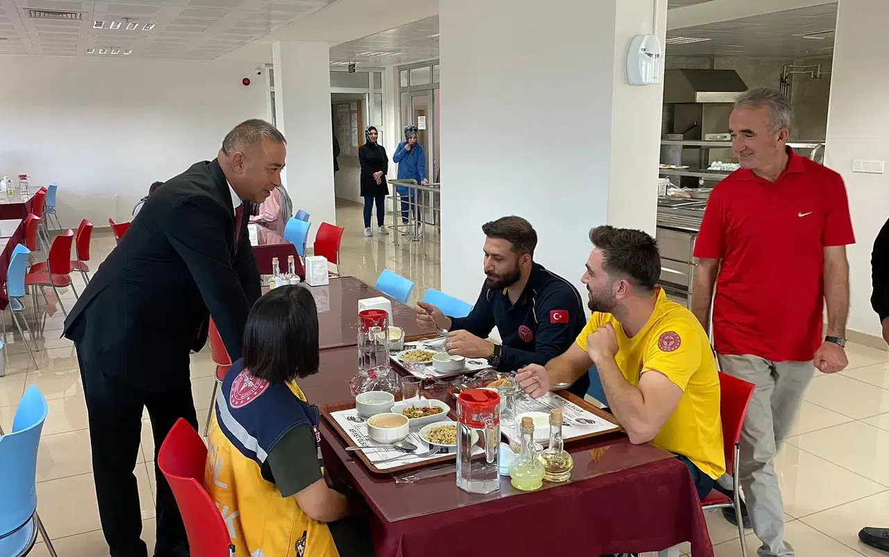 ‘Sağlıkta Sorunların Bir An Evvel Çözülmesini Ümit Ediyorum’