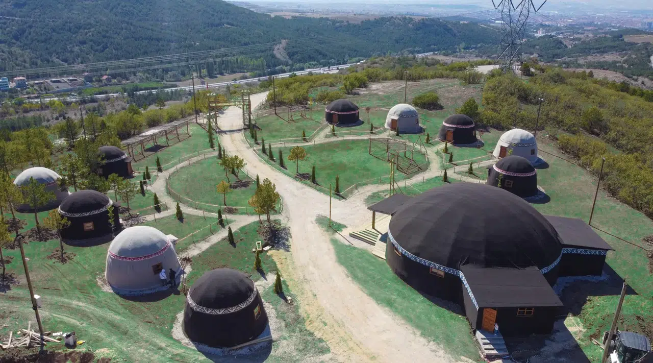 Sanat Dostları Çorumlu Obası’nda 