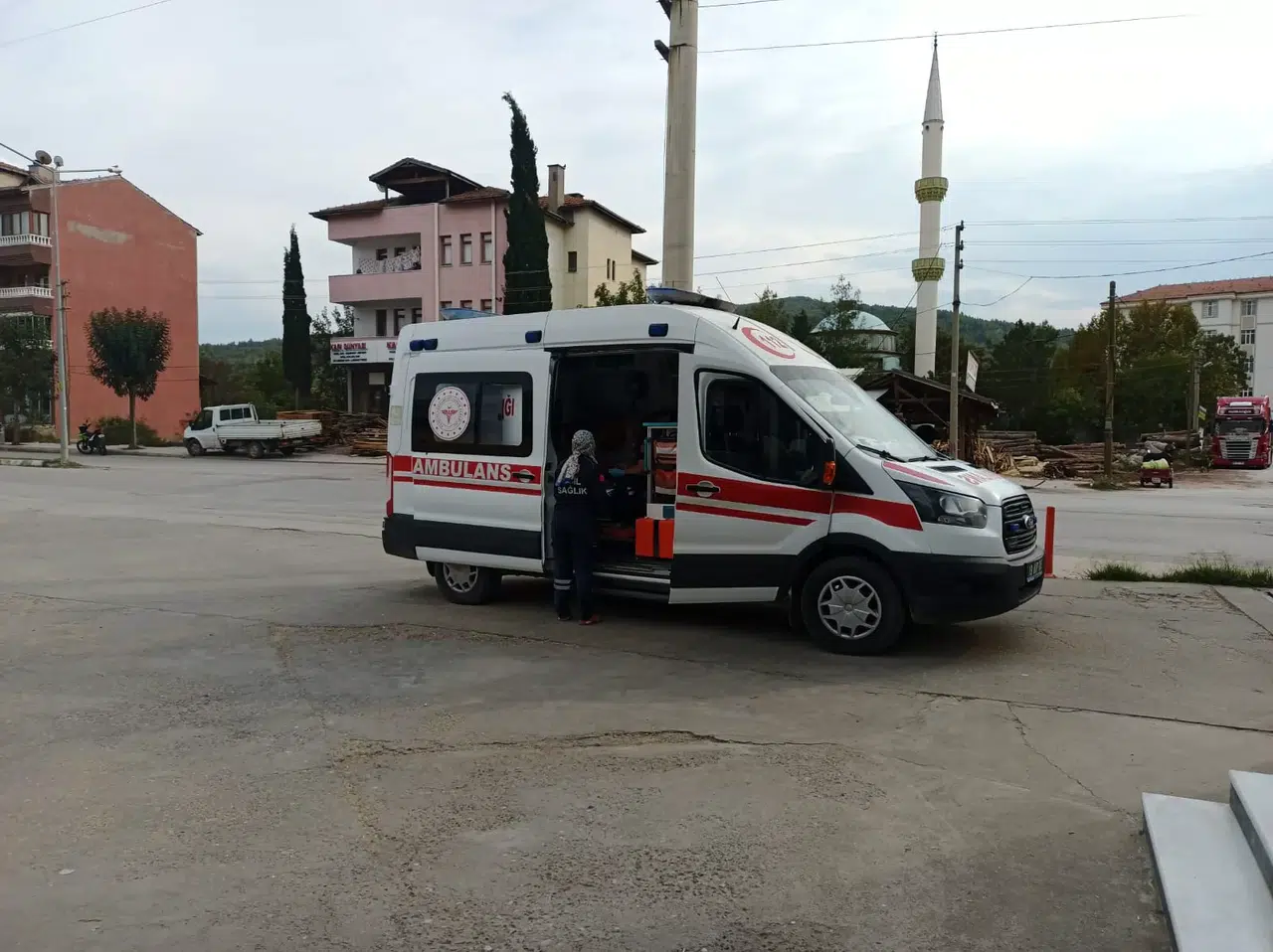 Valinin Babası Çorum’da Yaralandı