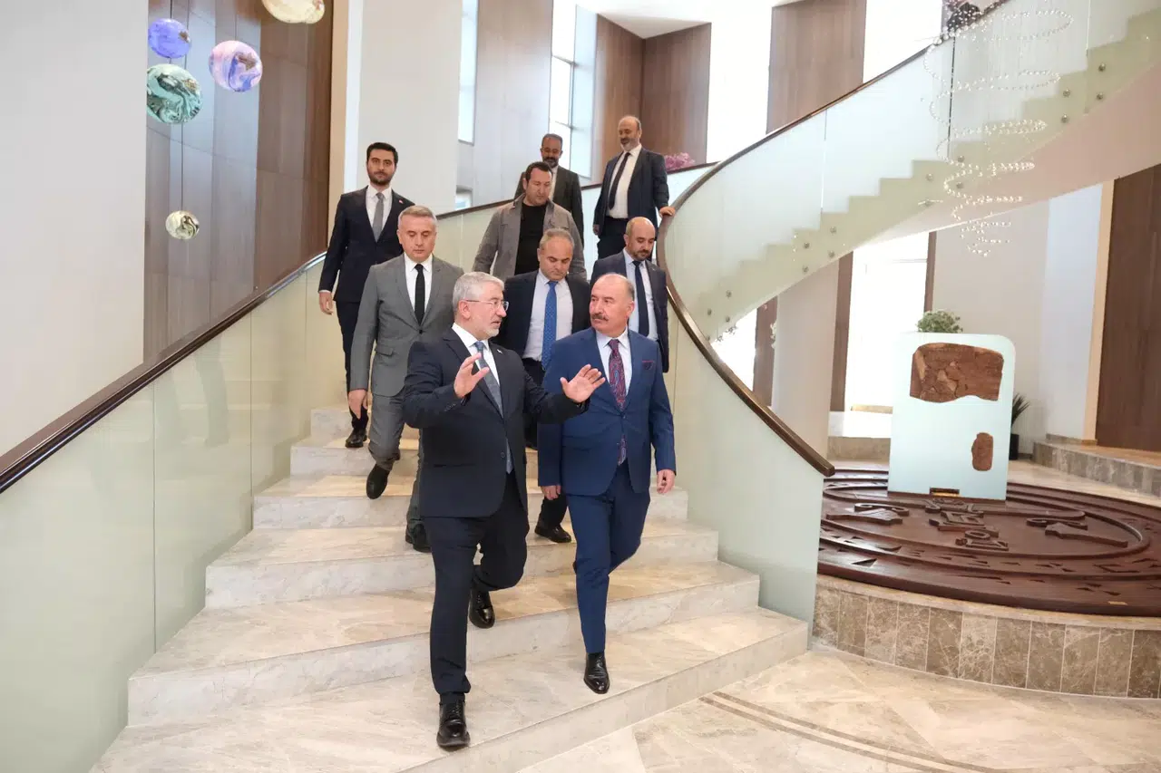 Yeni Vali Ali Çalgan: Hizmetler Yapmak İstiyoruz